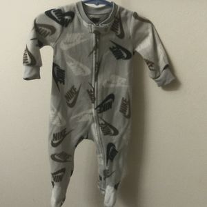 Nike printed boys micro fleece coveralls 6mths